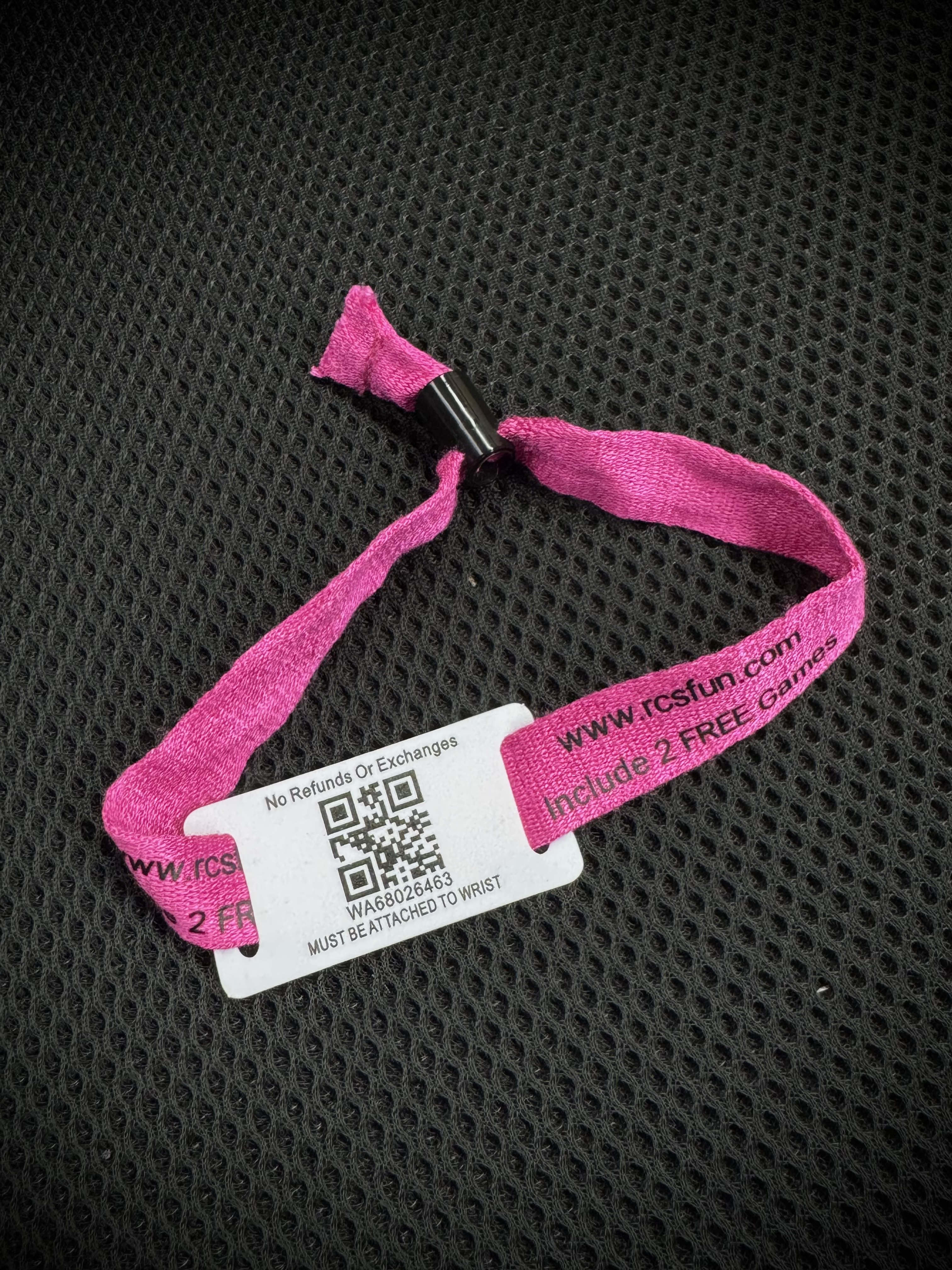 Unlimited Wristband and 2 free games